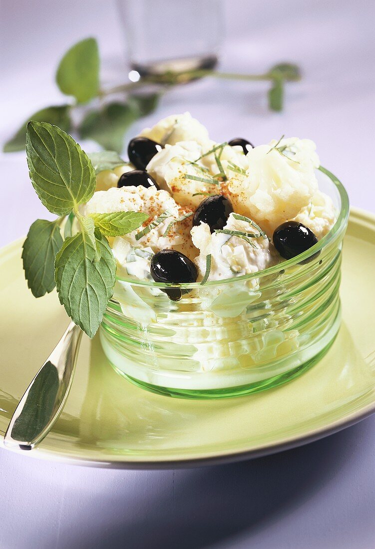 Cauliflower salad with olives and mint