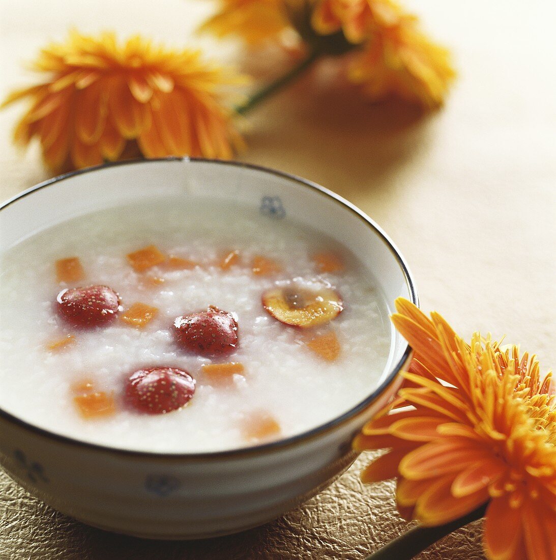 Rice porridge with dates and carrot