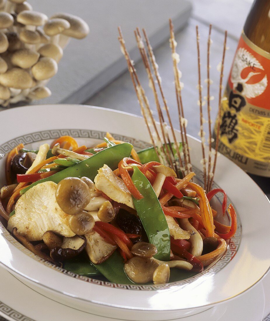 Asian stir-fried chicken, vegetables & shiitake mushrooms