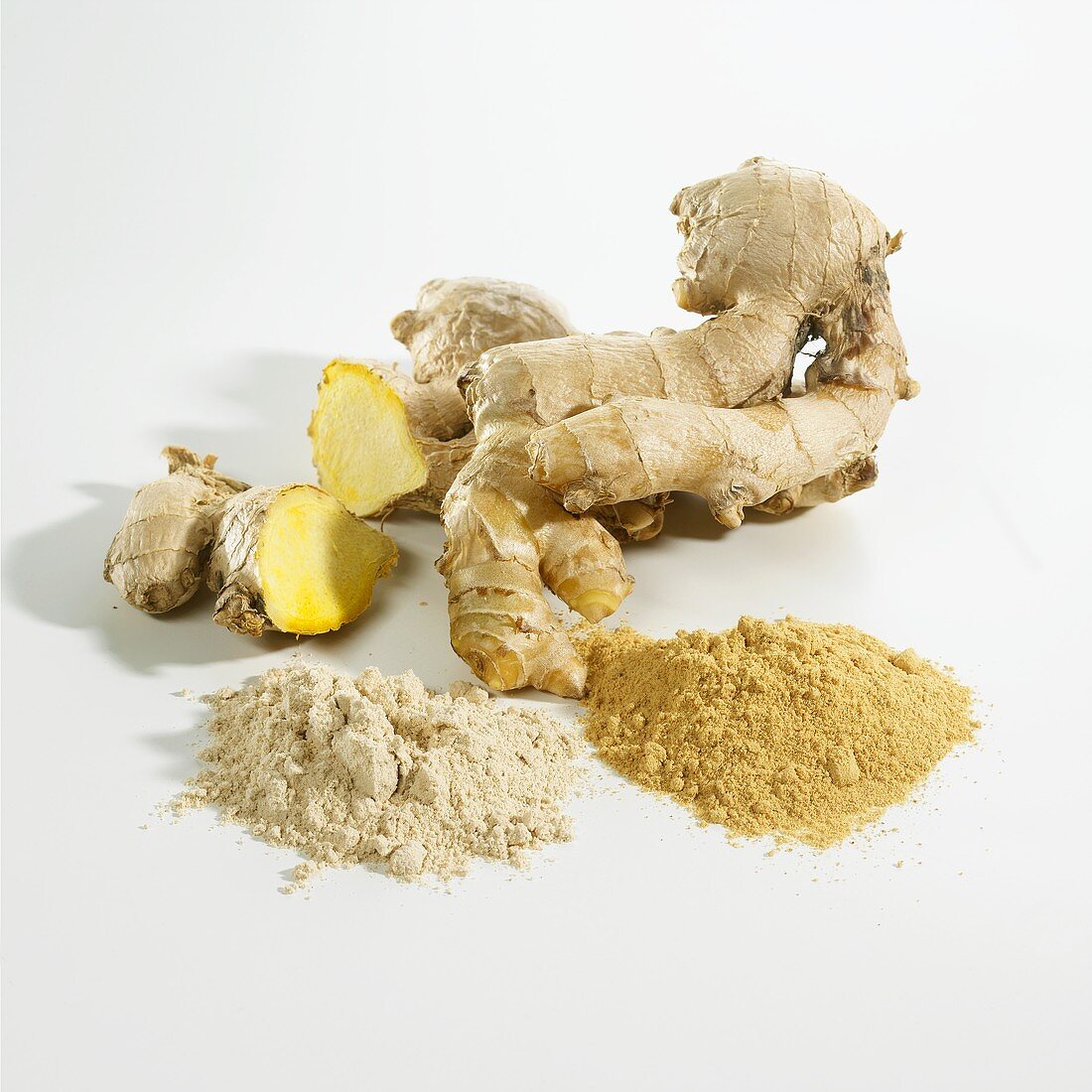 Fresh ginger root and ground ginger