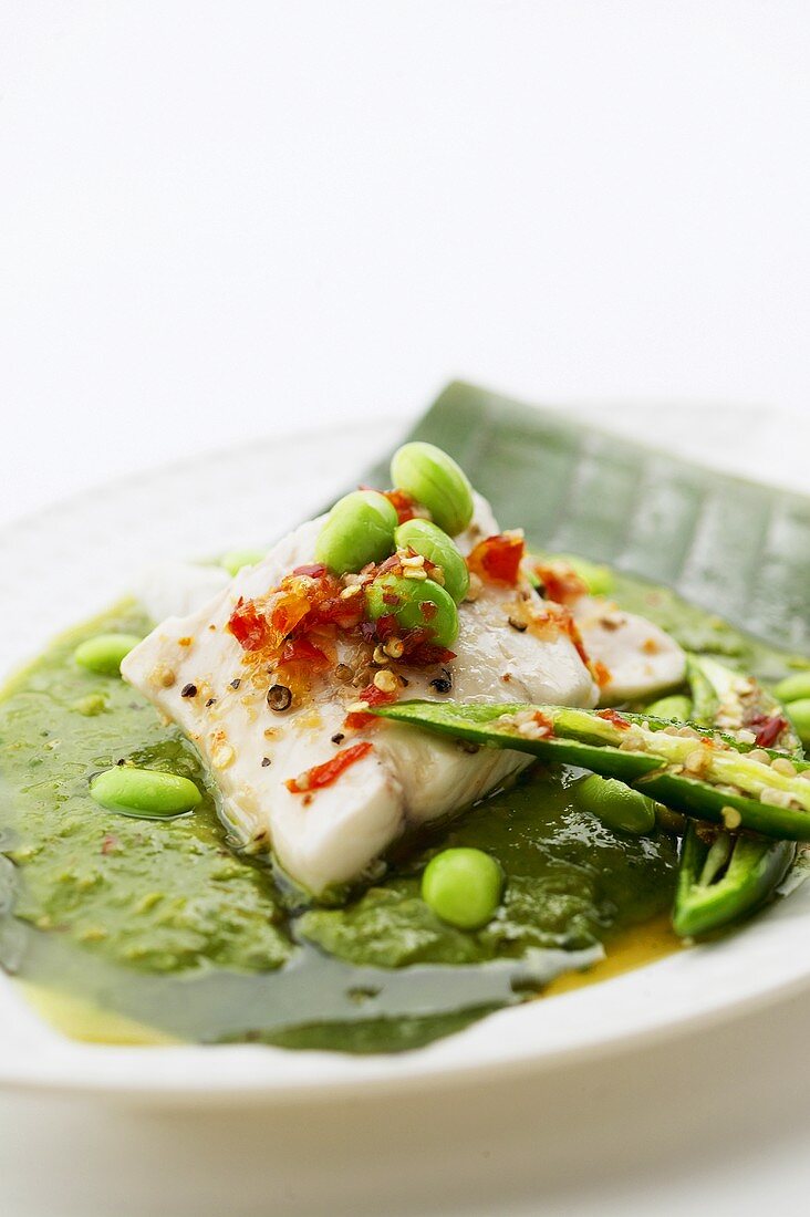Steamed fish curry with green soya beans