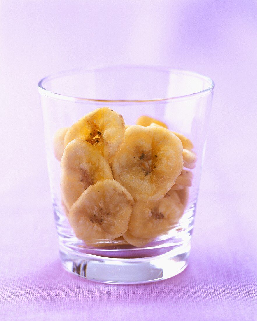 Banana crisps in a glass