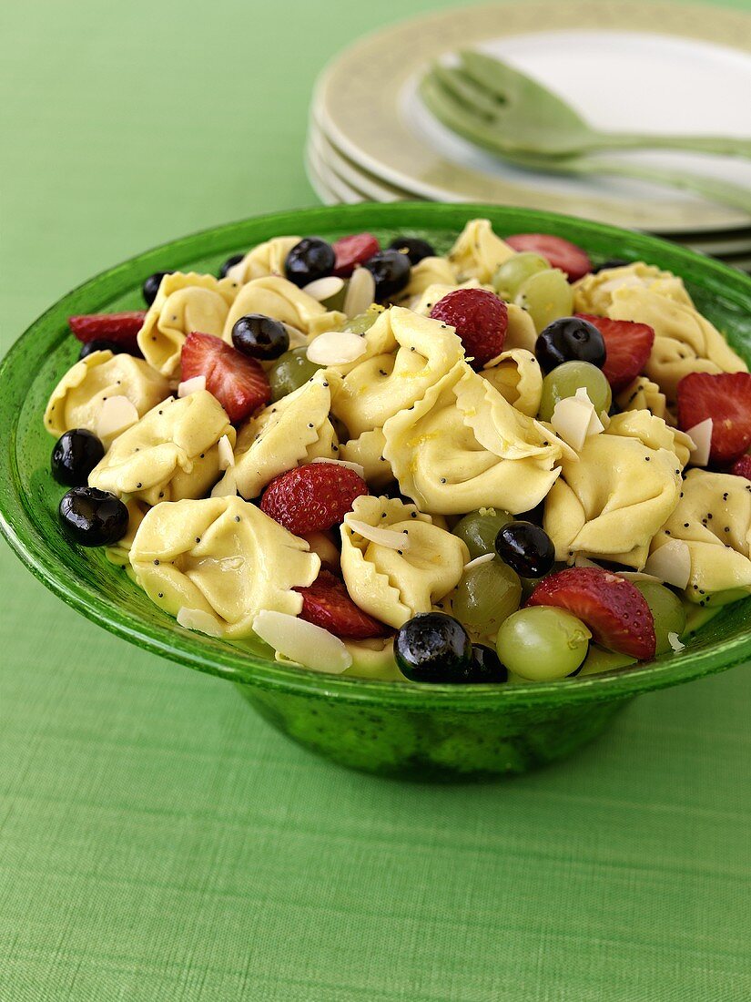 Fruchtiger Tortellinisalat