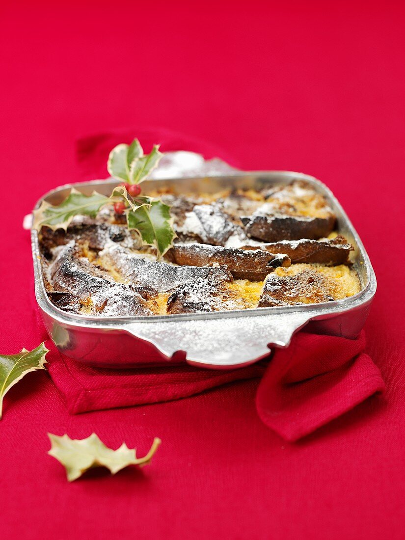 Vanilla panettone pudding