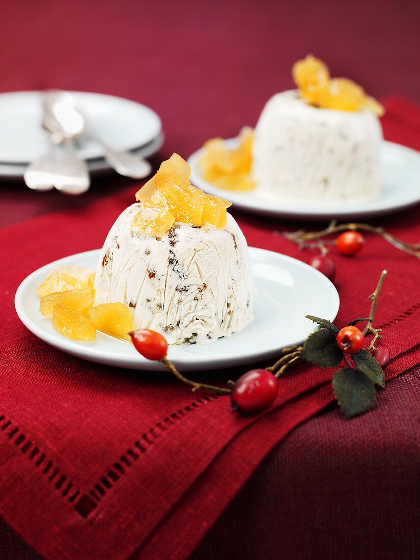 Christmas pudding ice cream