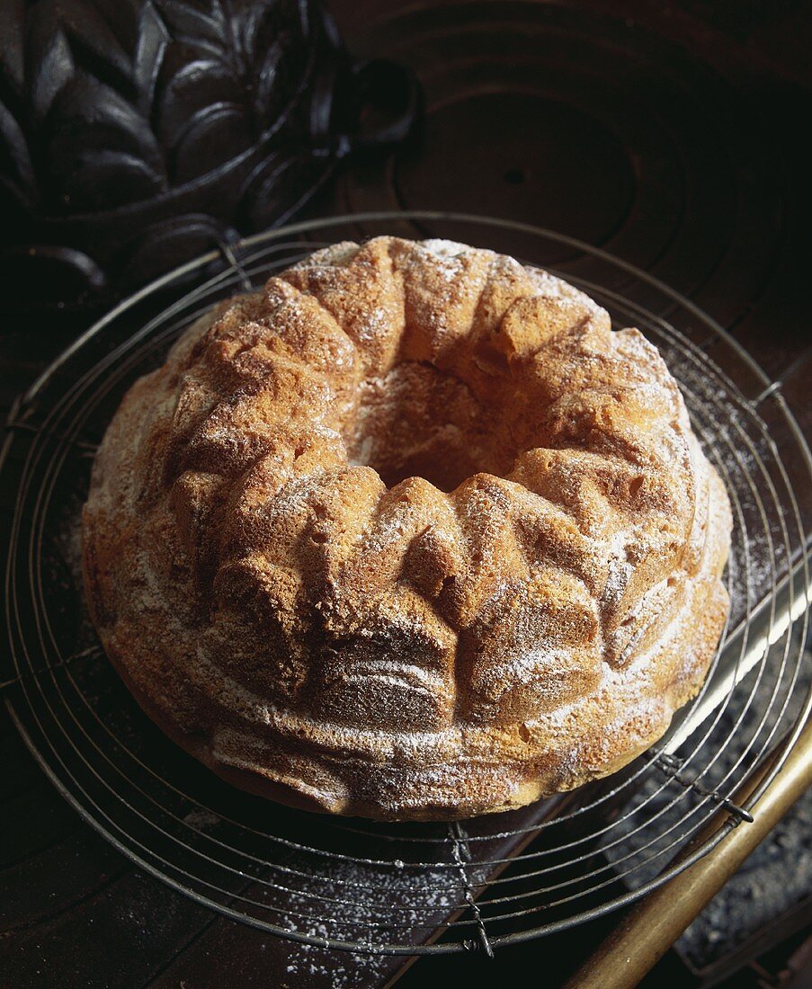 Gateau de Savoie (sponge cake)