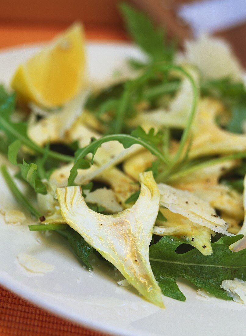 Artichoke salad with rocket and Parmesan