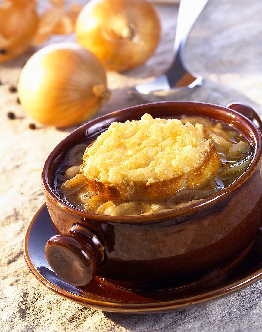 Onion soup with a cheese croute