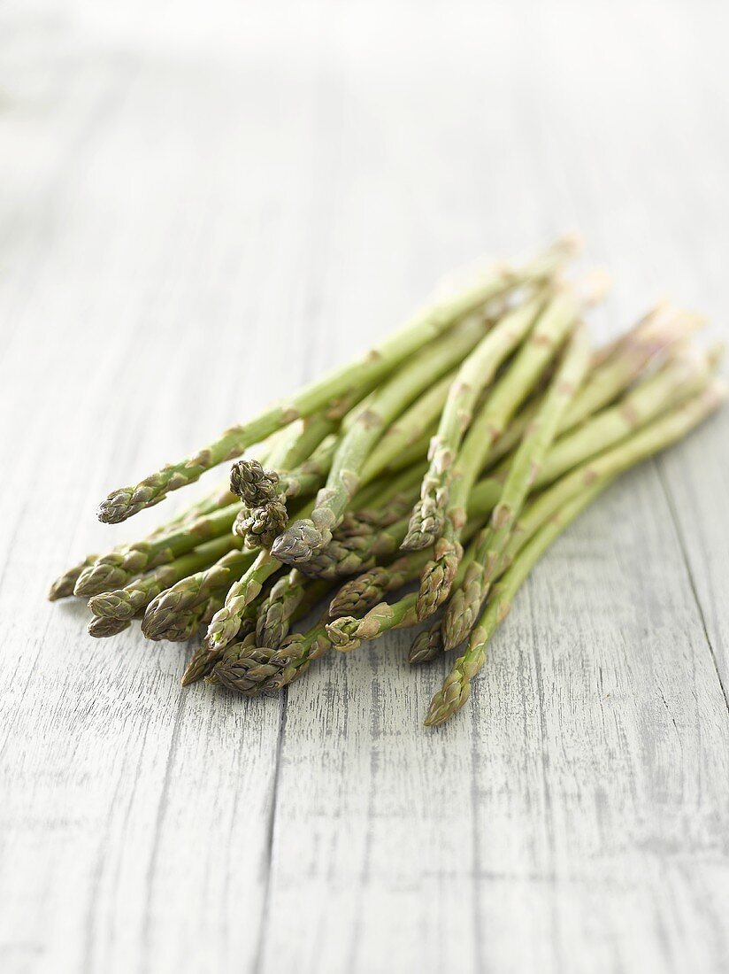 Green asparagus