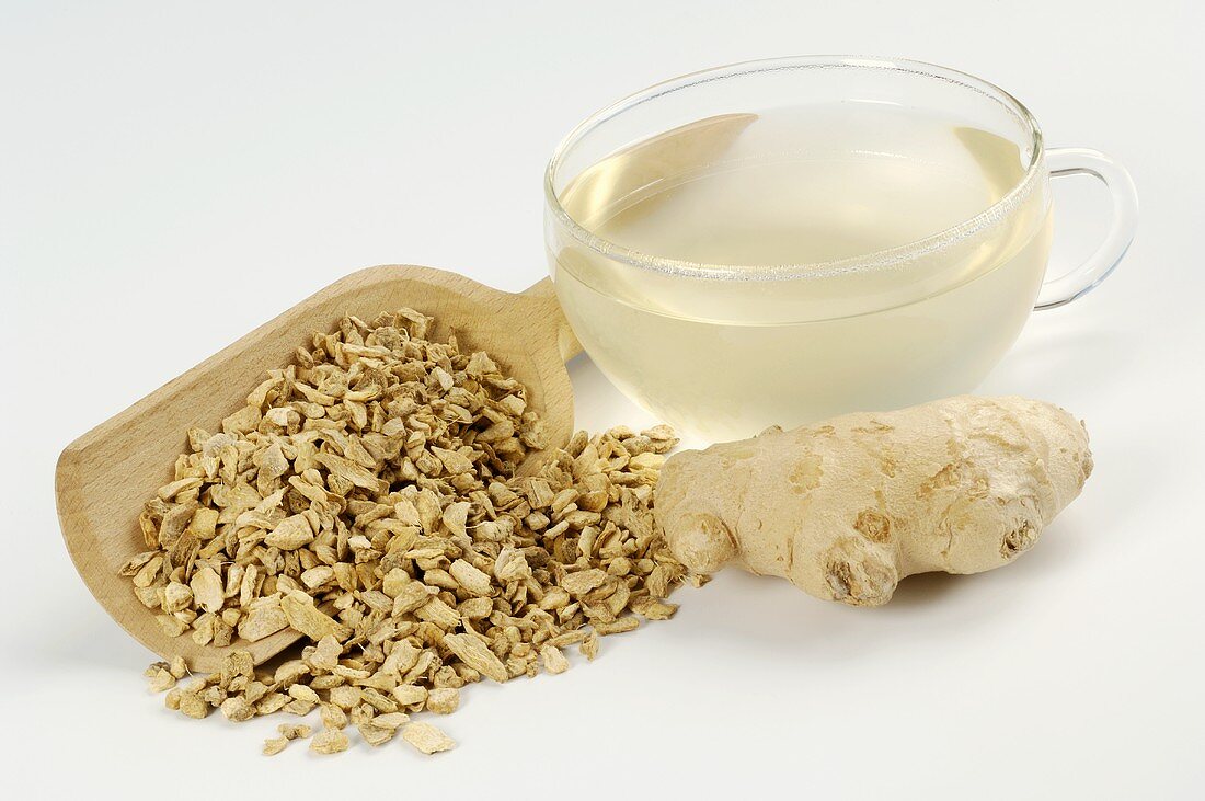 Ginger root, dried ginger and ginger tea