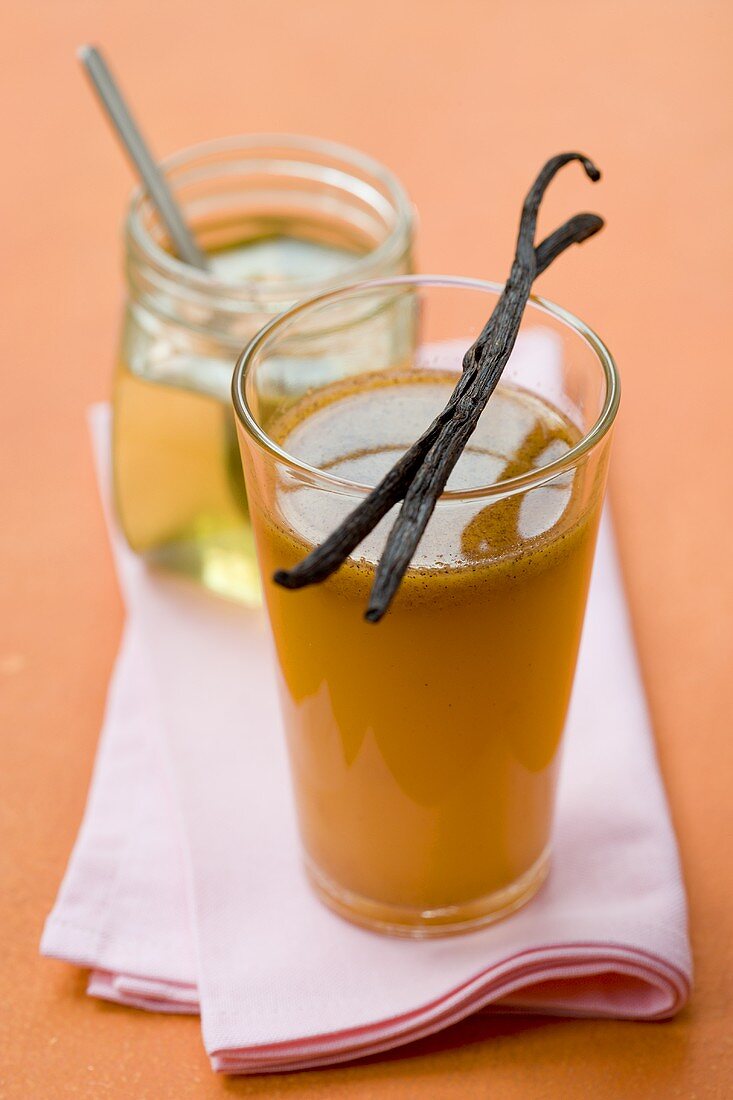 Sea buckthorn and vanilla drink with honey
