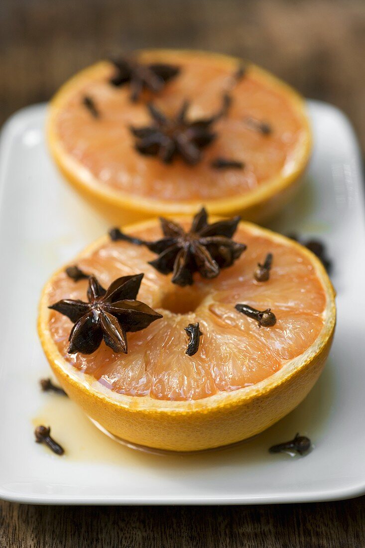 Gebackene Grapefruits mit Honig