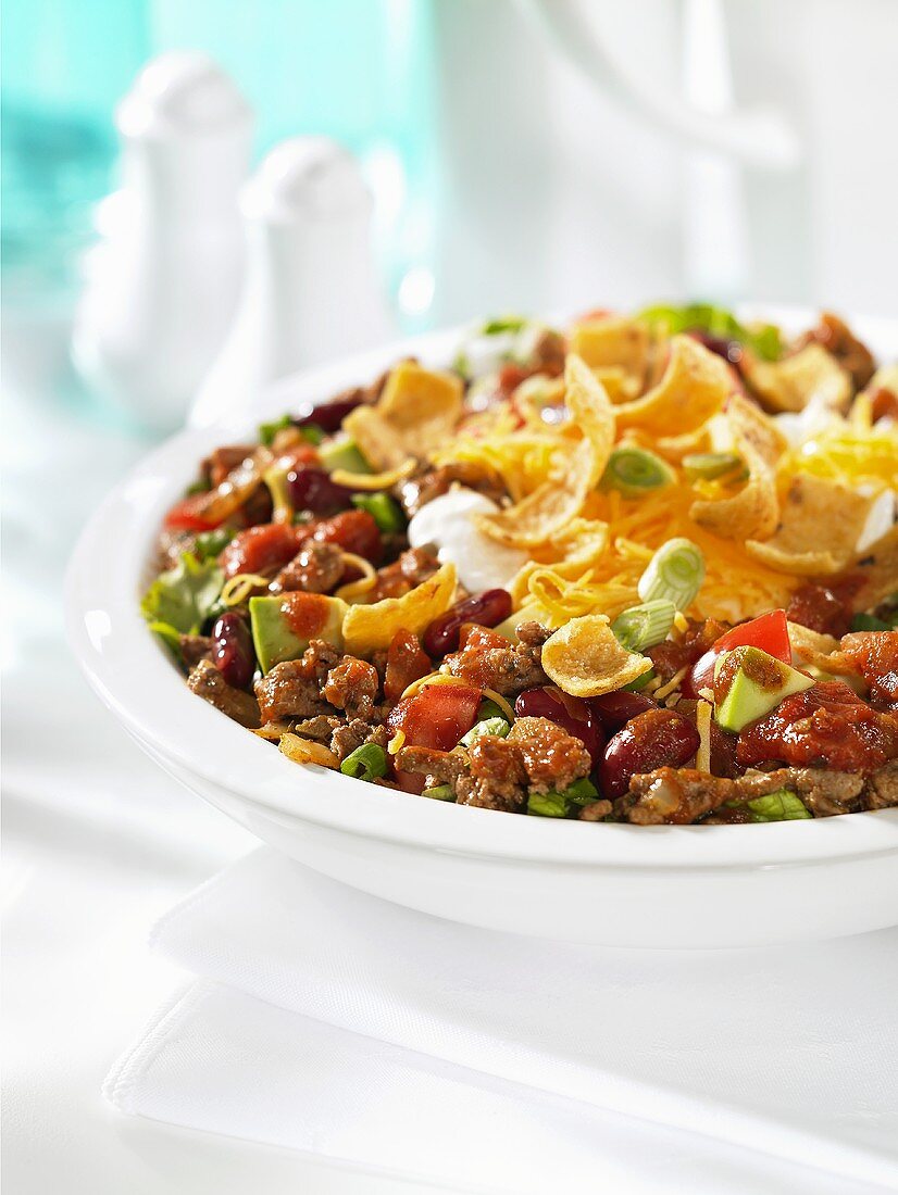 Taco salad with beef