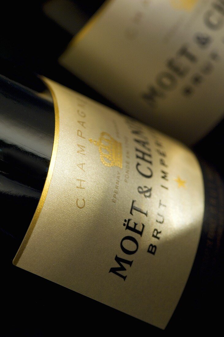 Zwei Flaschen 'Moët & Chandon' Brut Impérial Champagner