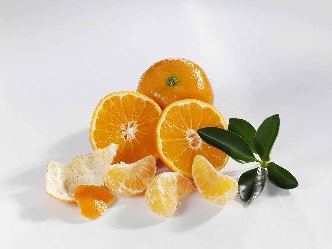 Clementines, whole, halves and segments