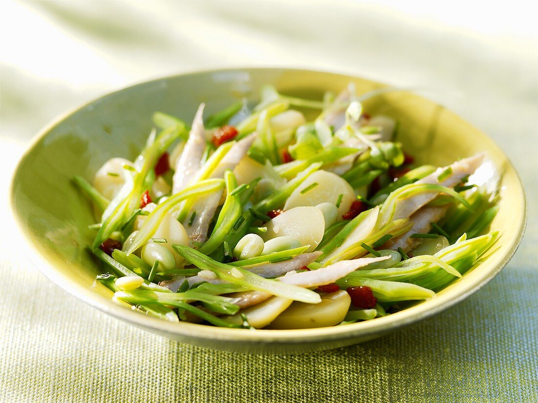 Bean salad with coconut