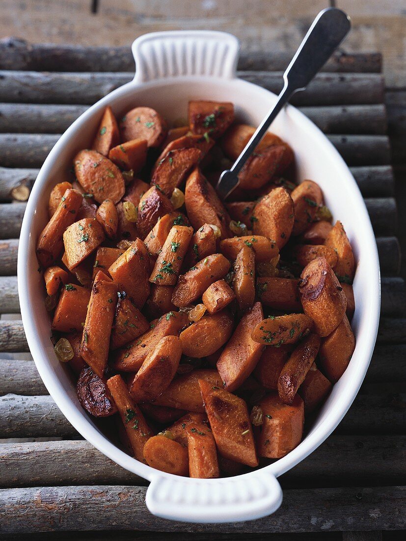 Oven-baked carrots