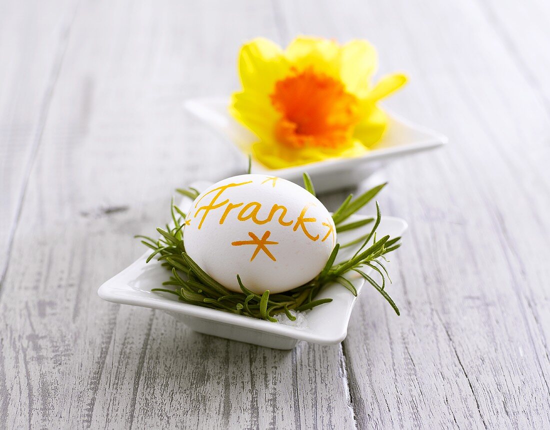 Boiled egg used as place card