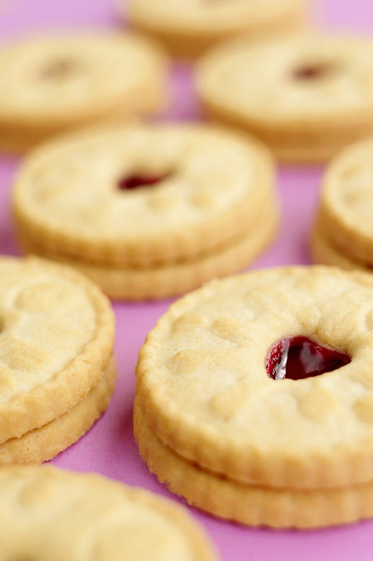 Jammie Dodgers (Shortcake biscuits with raspberry jam, UK)