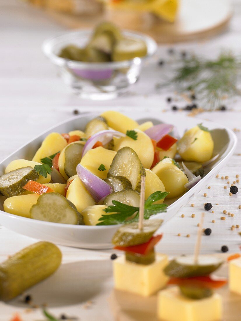 Potato salad with gherkins and peppers