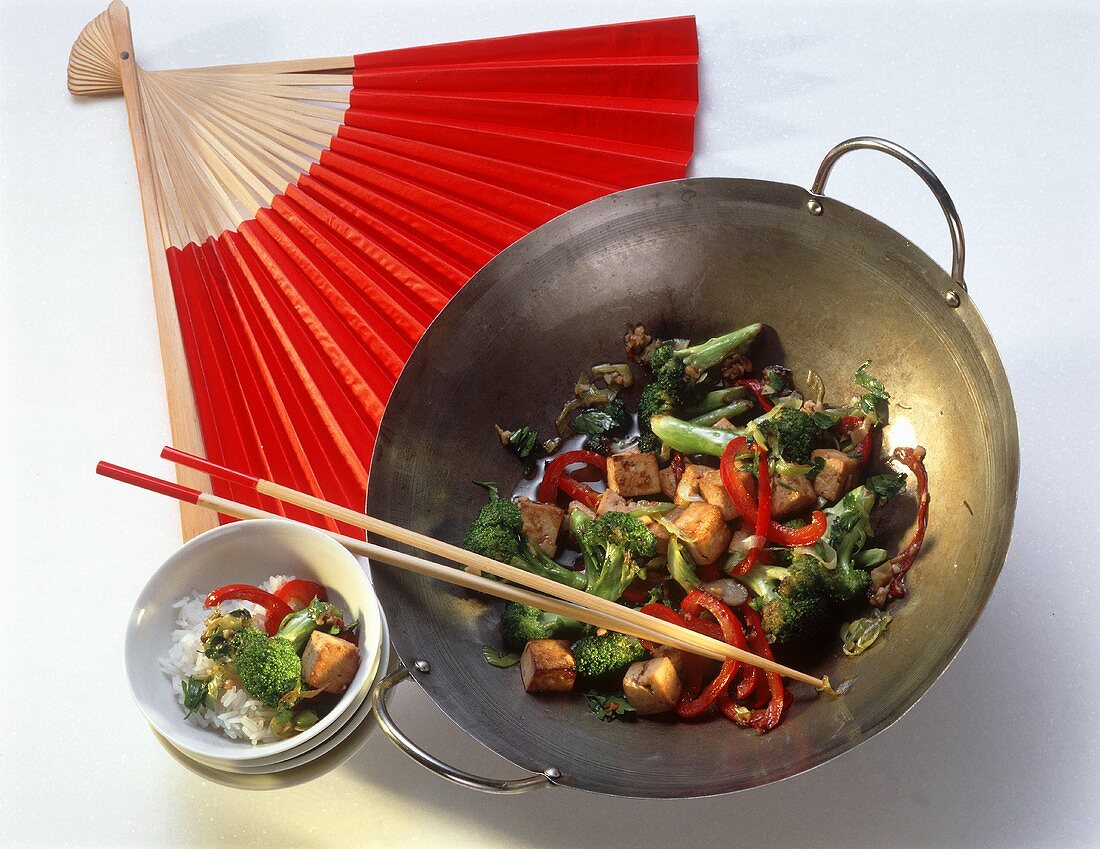 Wok with Tofu and Vegetable Stir Fry