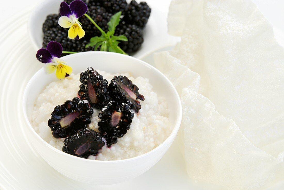 Sago pudding with blackberries