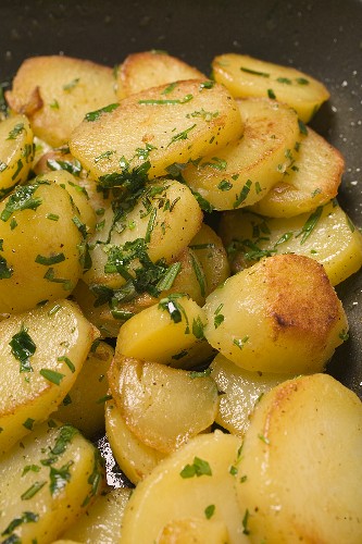Bratkartoffeln mit Kräutern