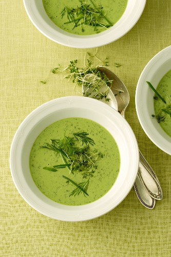 Frankfurt soup with herbs and smoked salmon