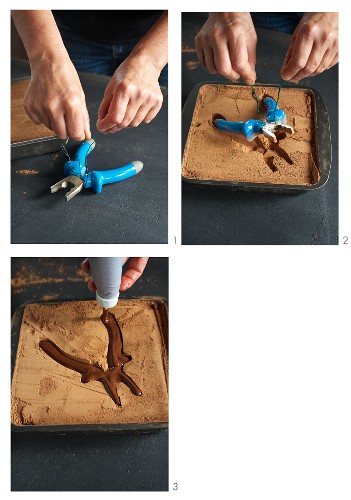 Chocolate pliers being made