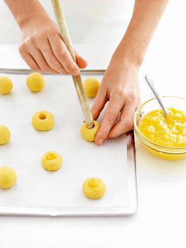 Preparing lemon biscuits
