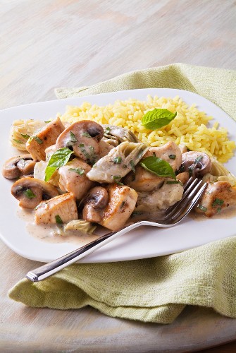 Basil Chicken in a Creamy Sauce with Artichoke Hearts and Mushrooms; Rice