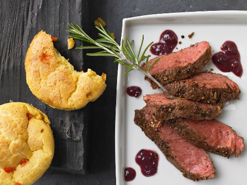 Beef steak with corn pudding