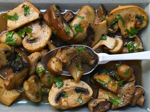 Mushrooms in balsamic vinegar (top view)