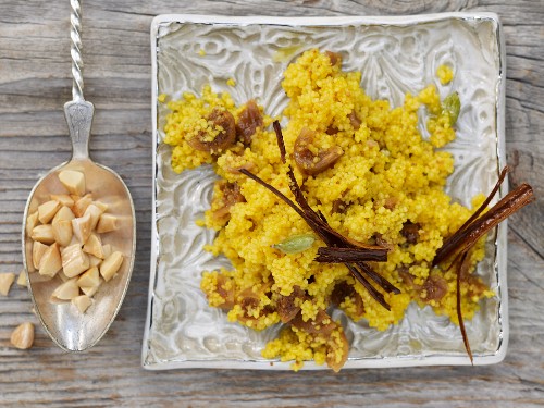 Oriental spice couscous with almonds and figs