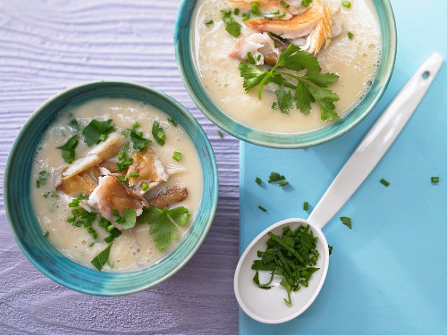 Creamy cauliflower soup with mackerel fillets
