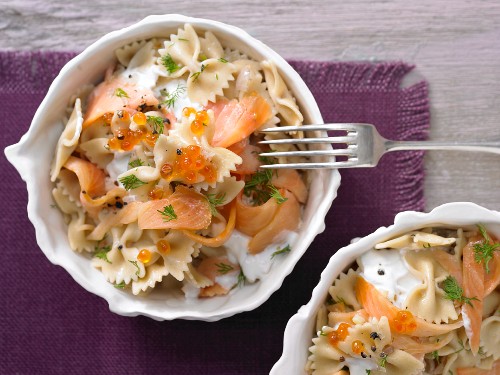 Farfalle with smoked salmon and a creamy sauce