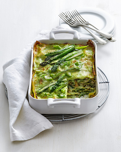 Lasagne mit grünem Spargel und Kalbfleisch