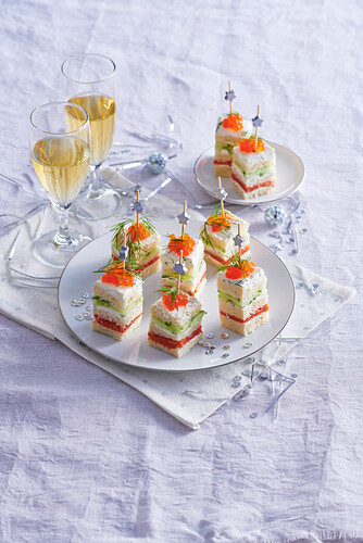 Mini sandwiches with smoked salmon