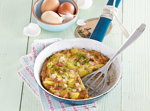 Frittata with potatoes and bacon