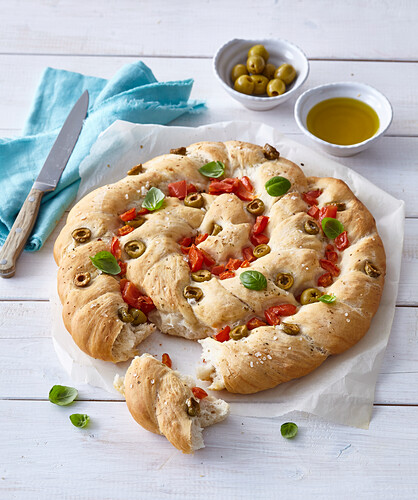 Focaccia with olives and tomatoes