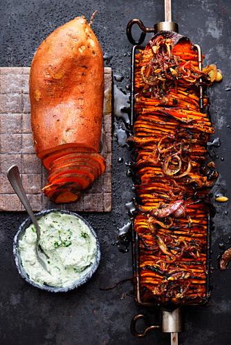 Veganes Süßkartoffel-Gyros vom Grill