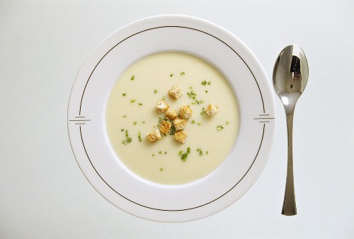 Vichyssoise (cold potato and leek soup)