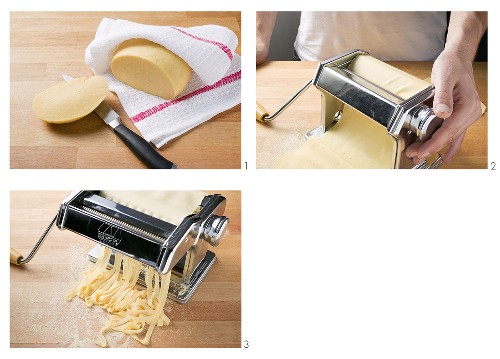 Making ribbon pasta