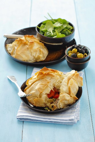 Pork with vegetables in puff pastry