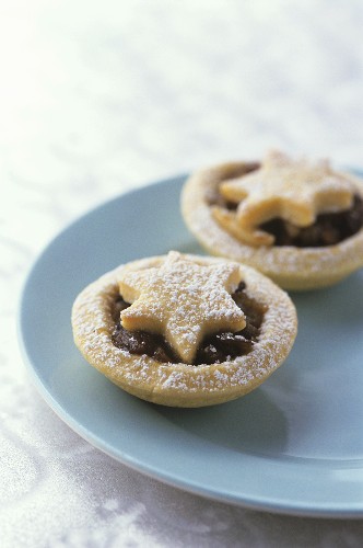 Mincemeat tarts with pastry stars
