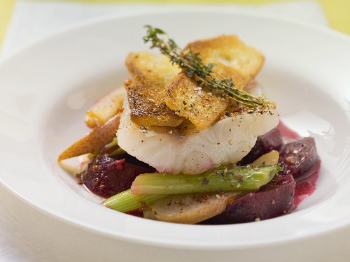 Zander with toasted bread and a beetroot medley