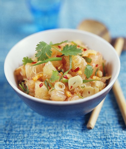 Spicy pomelo salad (Thailand)