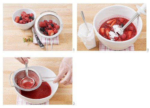 Making mixed berry puree