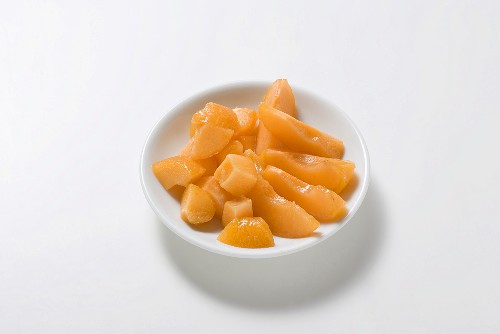 Aprikosen und Pfirsiche, gehäutet und klein geschnitten