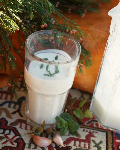 Ayran Bilder – Food-Fotos kaufen StockFood